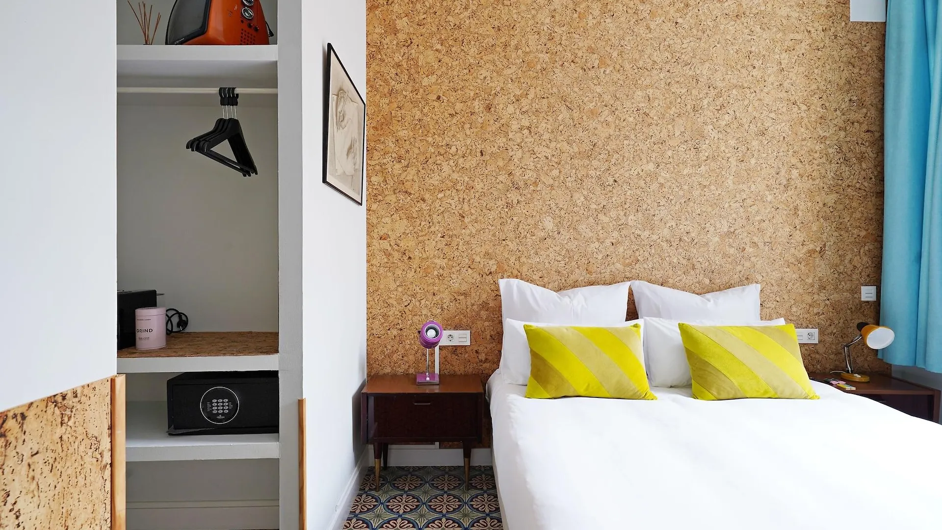 Numa Barcelona Roca Aparthotel
