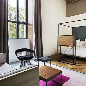 https://one-shot-tabakalera-house.sansebastianhotels.net