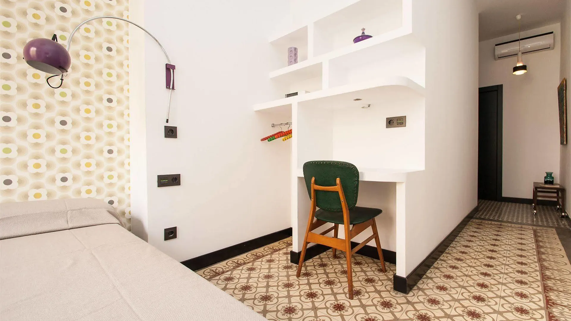 Numa Barcelona Roca Aparthotel