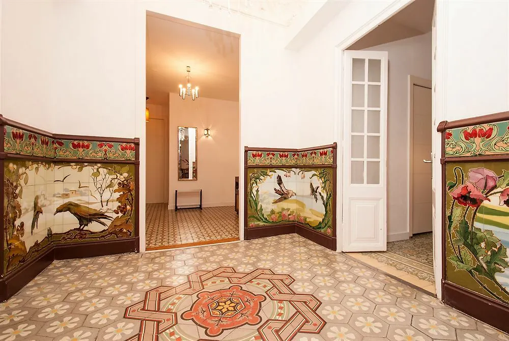 Numa Barcelona Roca Aparthotel
