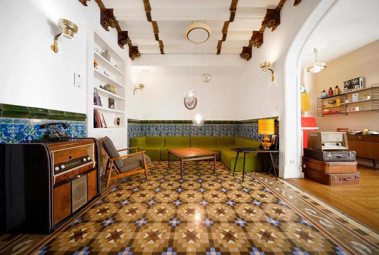 Numa Barcelona Roca Aparthotel