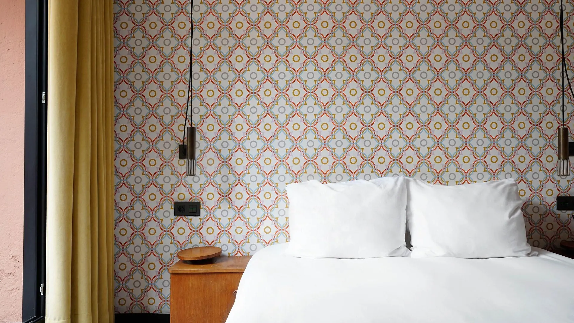 Numa Barcelona Roca Aparthotel