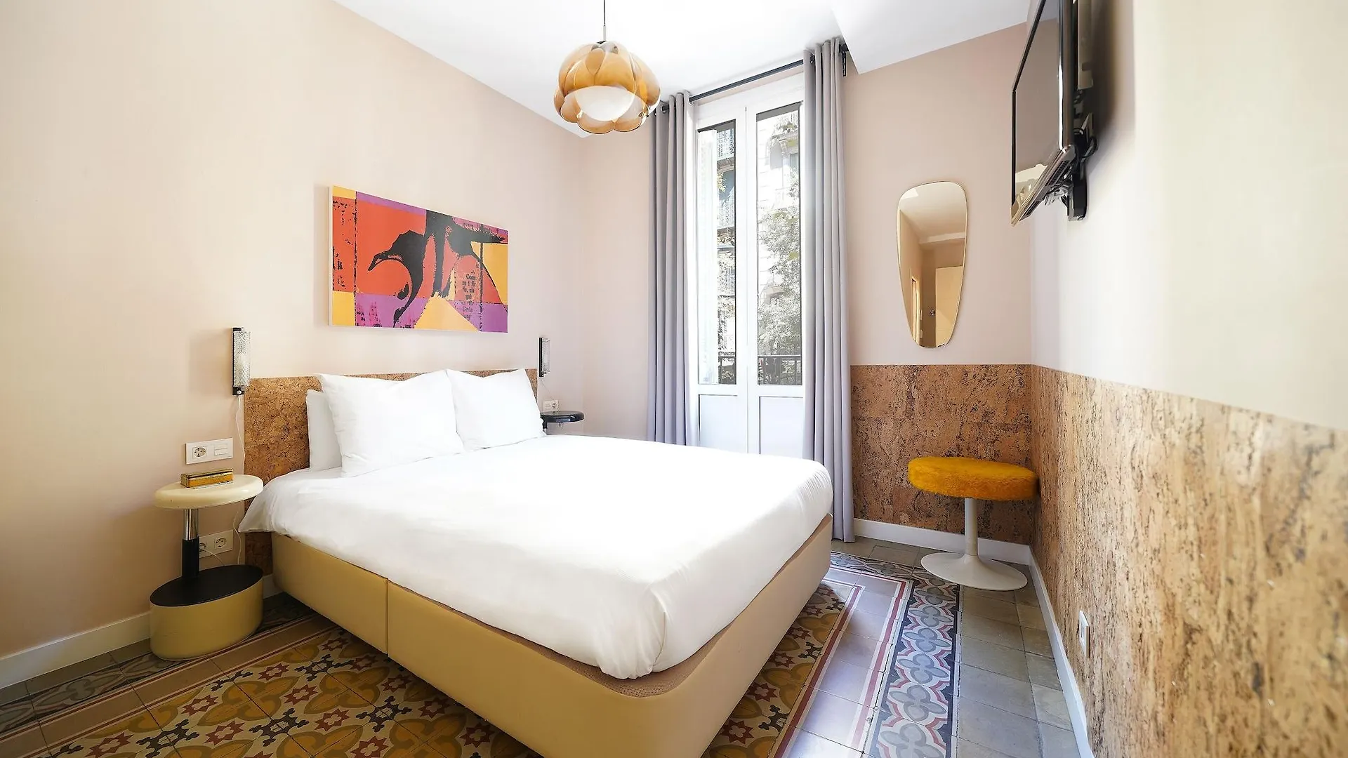 Numa Barcelona Roca Aparthotel